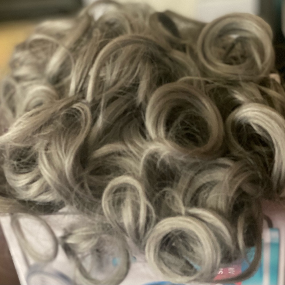 SYNTHETIC HAIR BUN